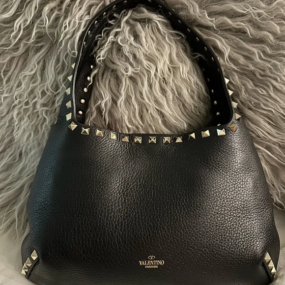 Valentino Garavani Rockstud Hobo Bag Flip Lock